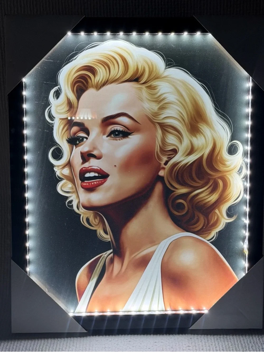 Marylin Monroe Light Up Framed Wall Decor 16x13